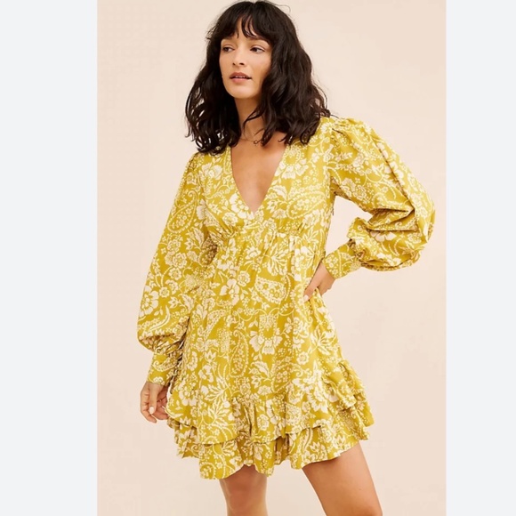 Maeve Anthropologie Ruffle Puff Sleeve Mini Dress